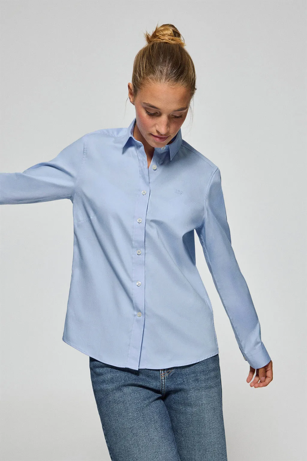 Camisa regular fit azul cielo con bordado Polo Club