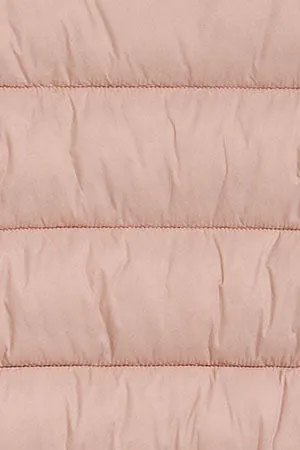 Chaqueta ultralight Susanne color rosa palo con parche Rigby Go