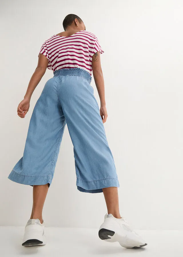 Culotte ancho con cintura cómoda y ancha de sarga ligera. Denim claro