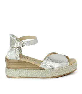 SANDALIAS DE CUÑA CÓMODAS PITILLOS 5521 ORO